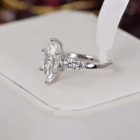 Certified 3.6tcw Marquise Cut Engagement Moissanite Ring 925 - Picture 5 of 7